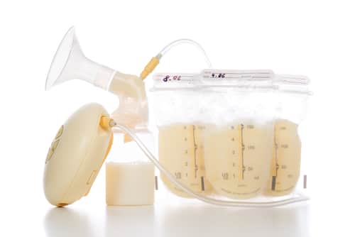 6 Must Have Breast Pump Accessories
