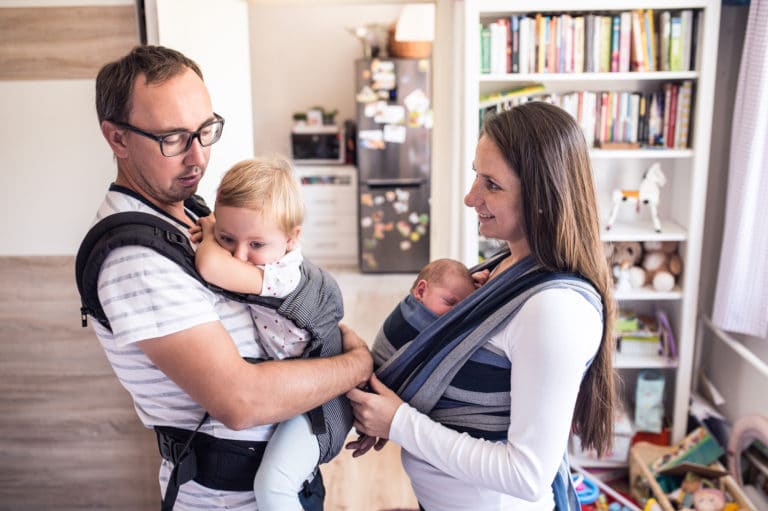 What is the Difference Between an Ergonomic Baby Carrier and Narrow Baby Carrier (NBC)